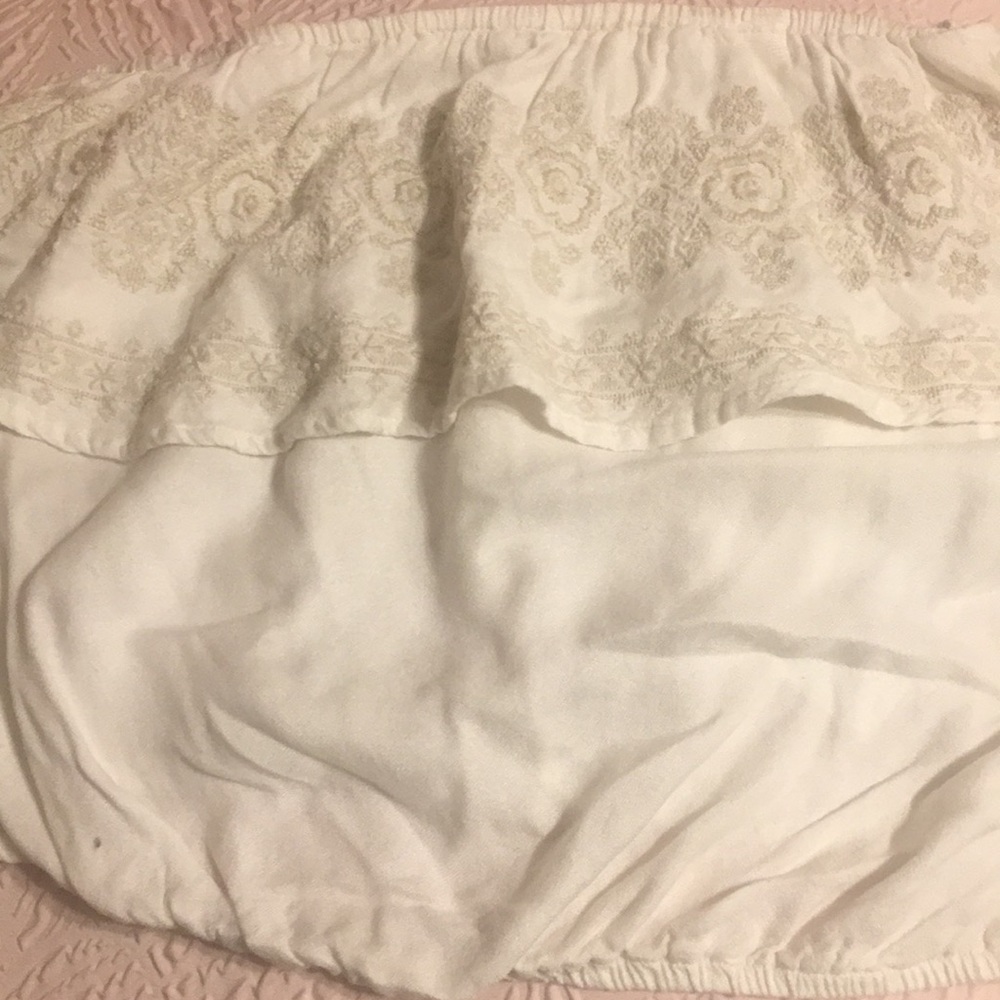 Embroidered lace tube top